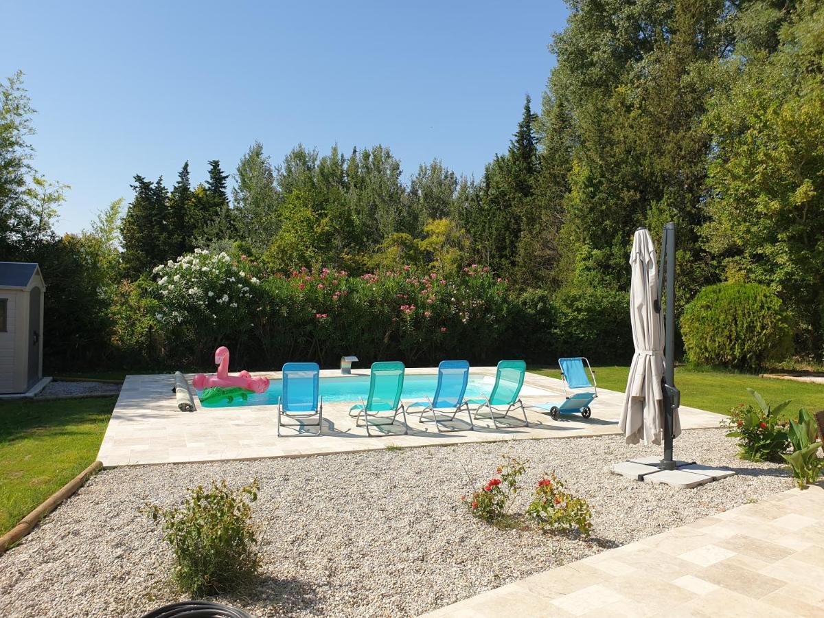 La Villa Provencale Sarrians Exterior photo
